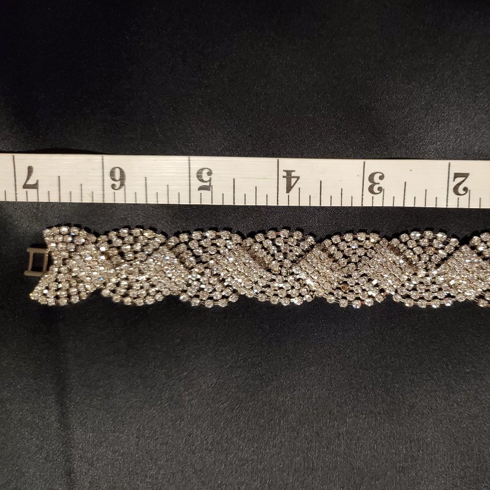Costume bracelet